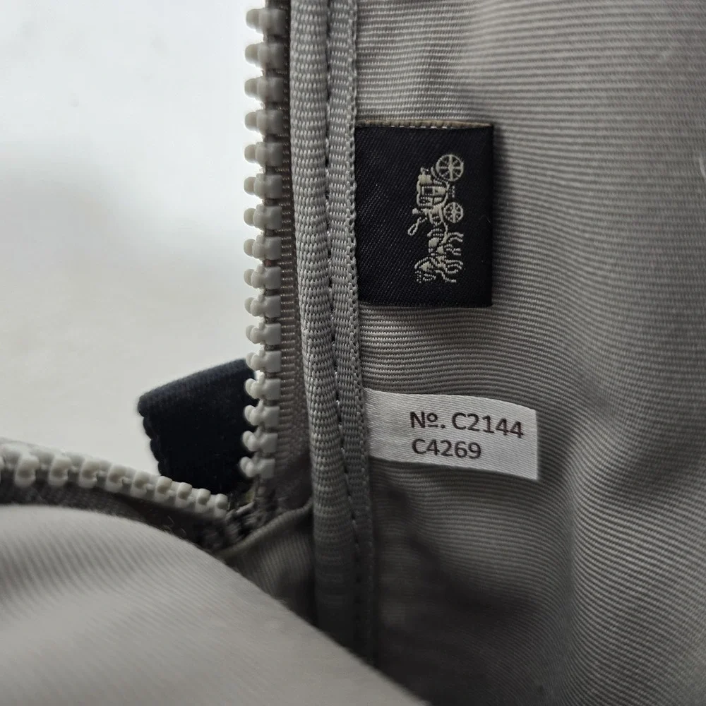 Coach Colorblock Pouch Hybrid-Signature Canvas W/Coach Patch C4269 Chalk Steam